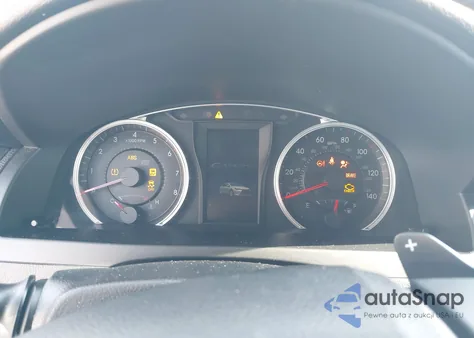 2016 Toyota Camry Le/Xle/Se/Xse from USA, damaged, VIN 4T1BF1FK2GU199380